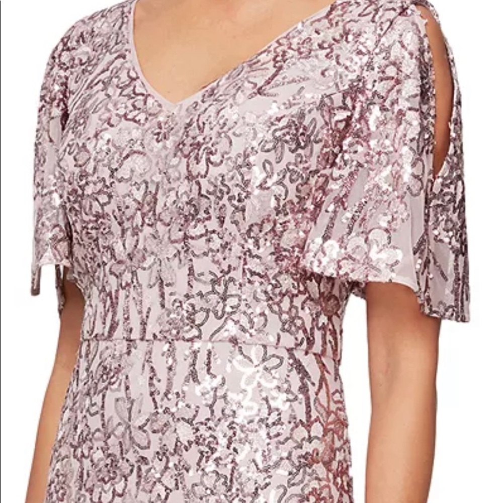 Dress brand new blush pink